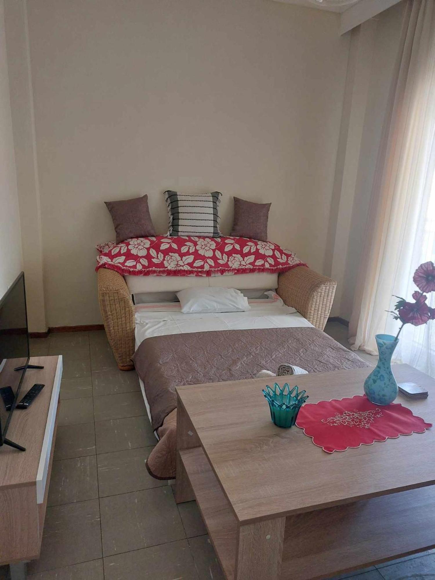 Luminosa Seaview Apartment Nea Iraklitsa Exterior photo